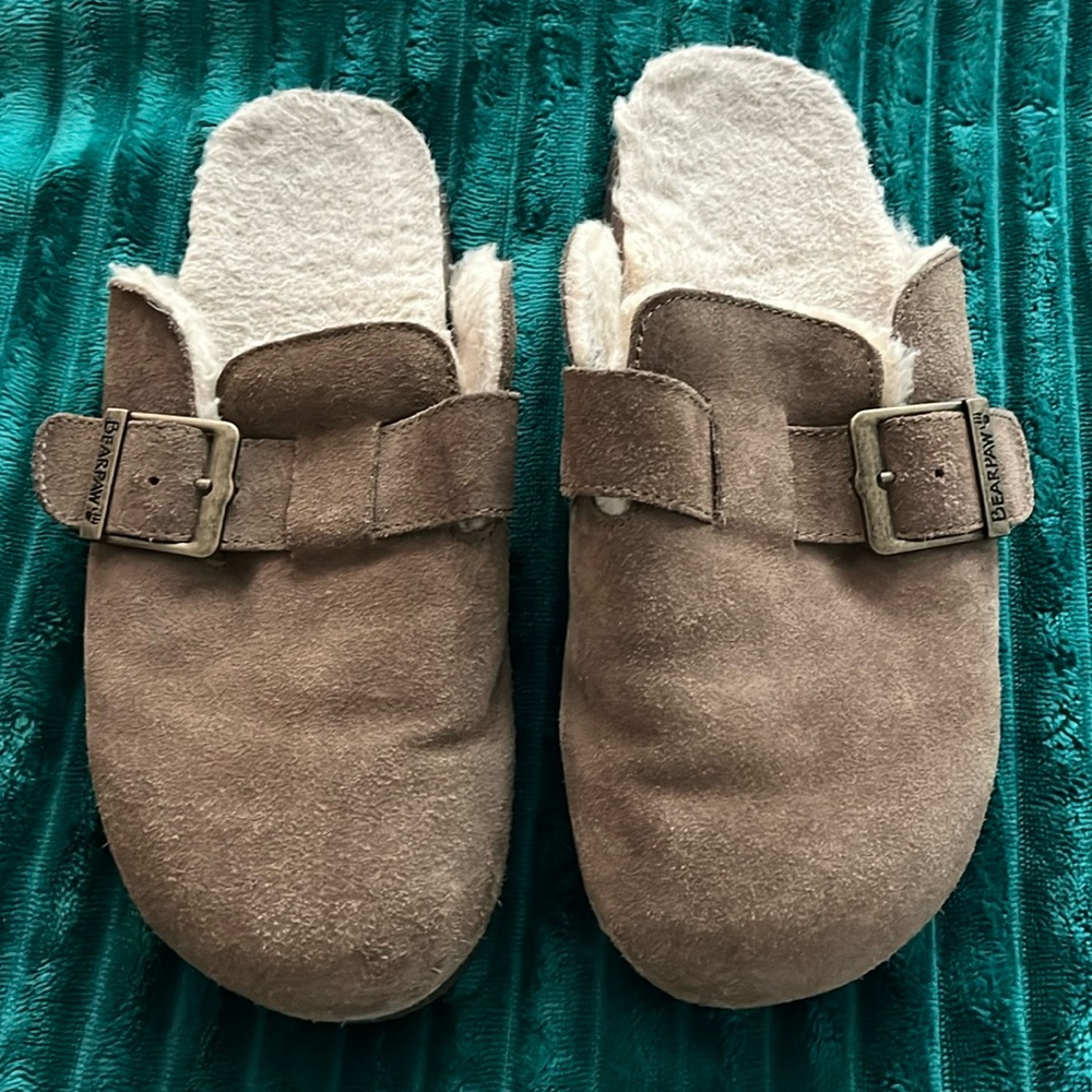 Clogs